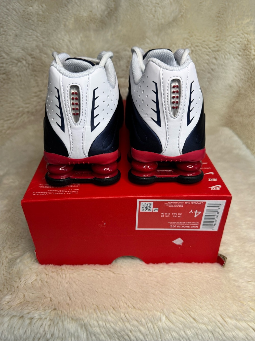 New in Box 🇺🇸 Nike Shox R4 (GS) - Picture 4 of 8